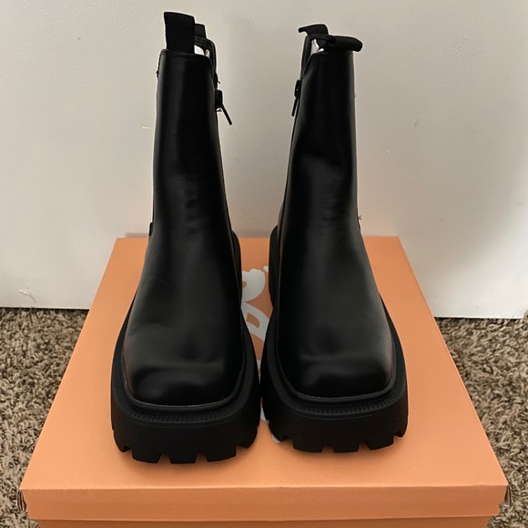 wide leg over the knee flat boots